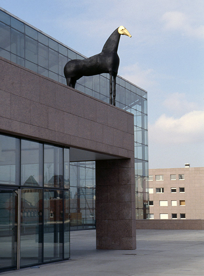 Hortus conclusus de Mimmo Paladino (1992)